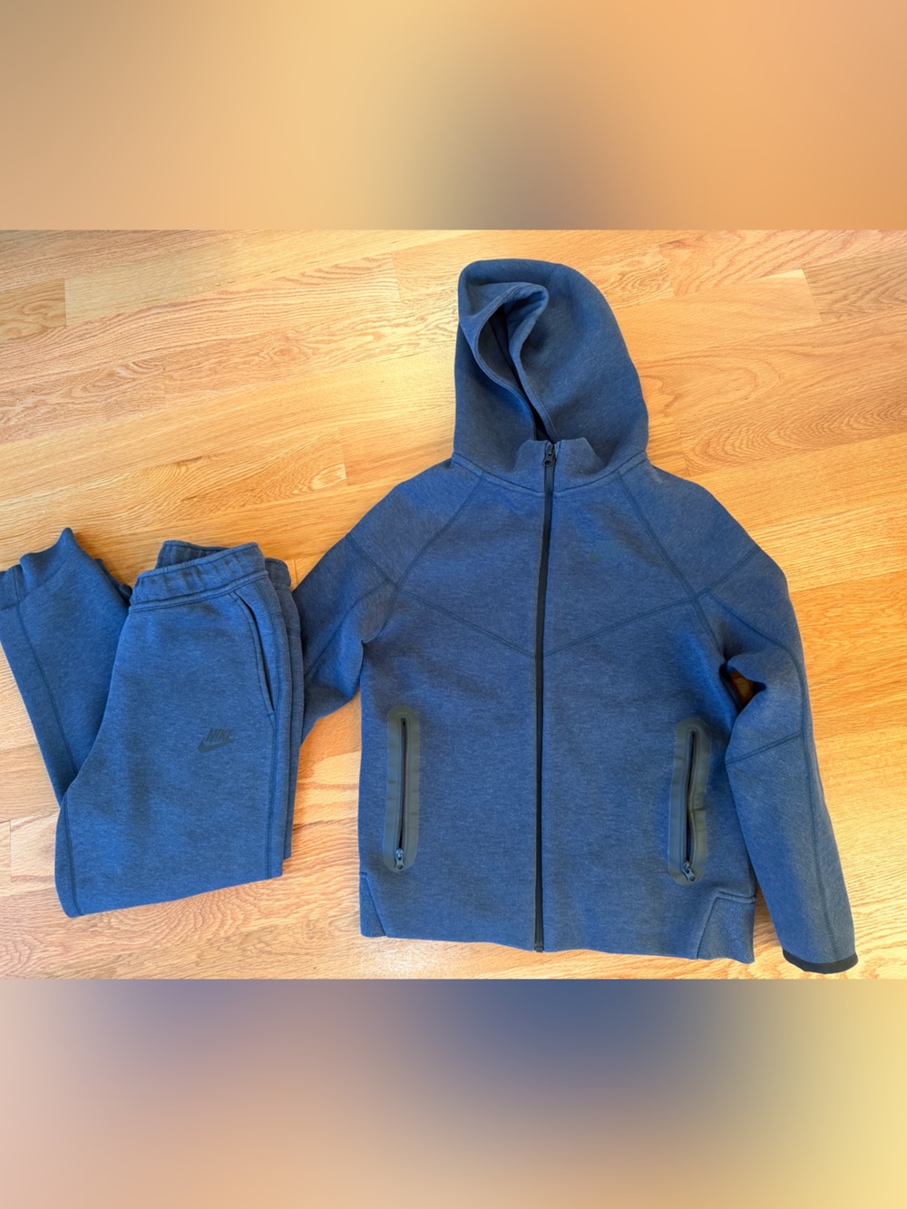 Nike Tech Kids Large Dark Blue zip up hoodie & jogger set